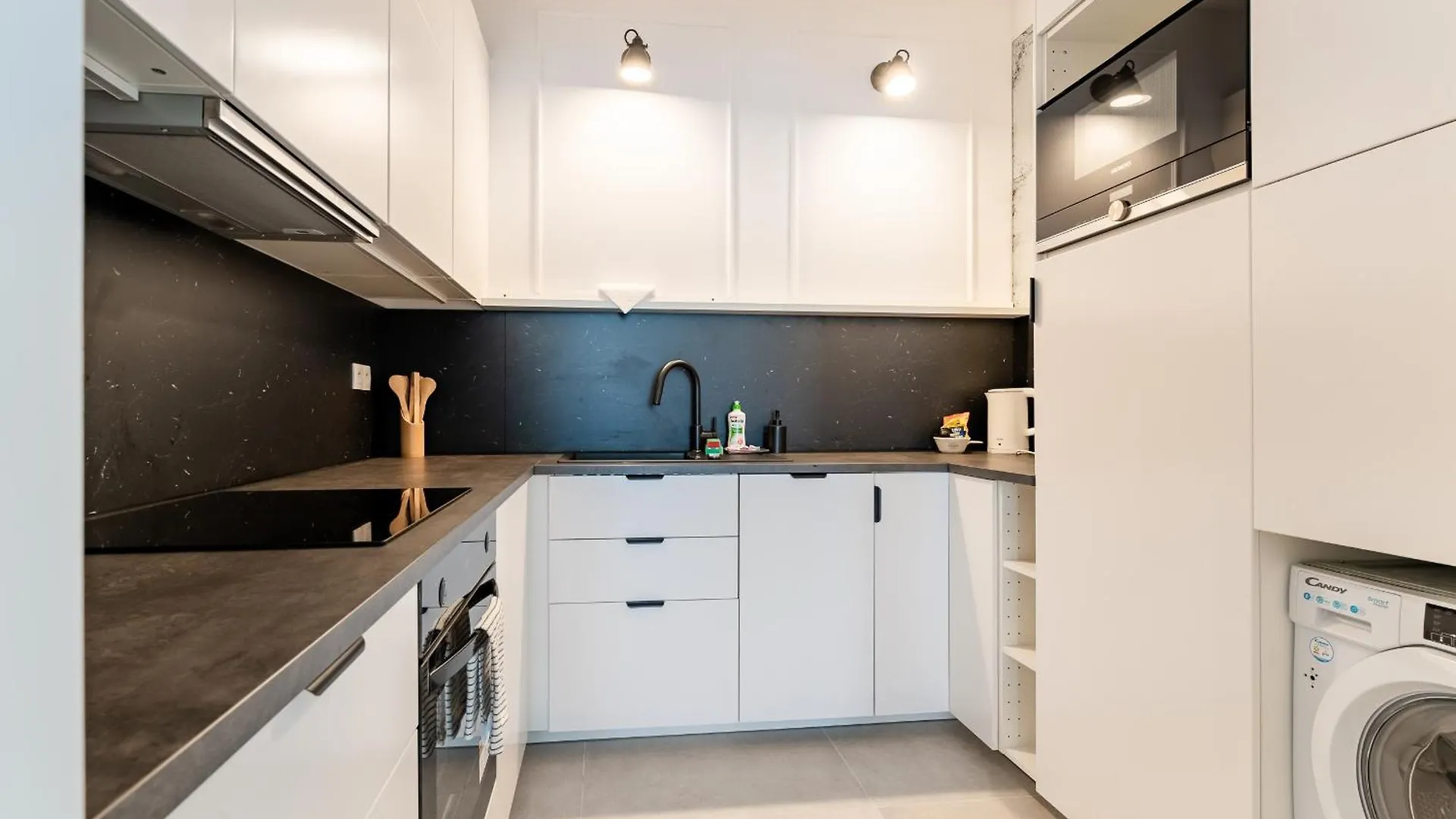 Spoko Sienkiewicza - Blisko Centrum - Byspaceapart Apartment Wroclaw 0*,  Poland